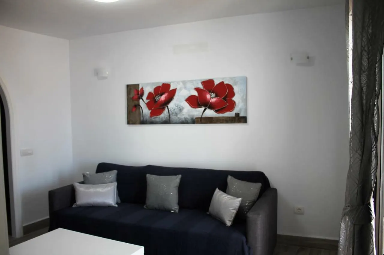 Bungalow La Marisma Puerto Del Carmen 0*, Puerto del Carmen (Lanzarote) Spagna